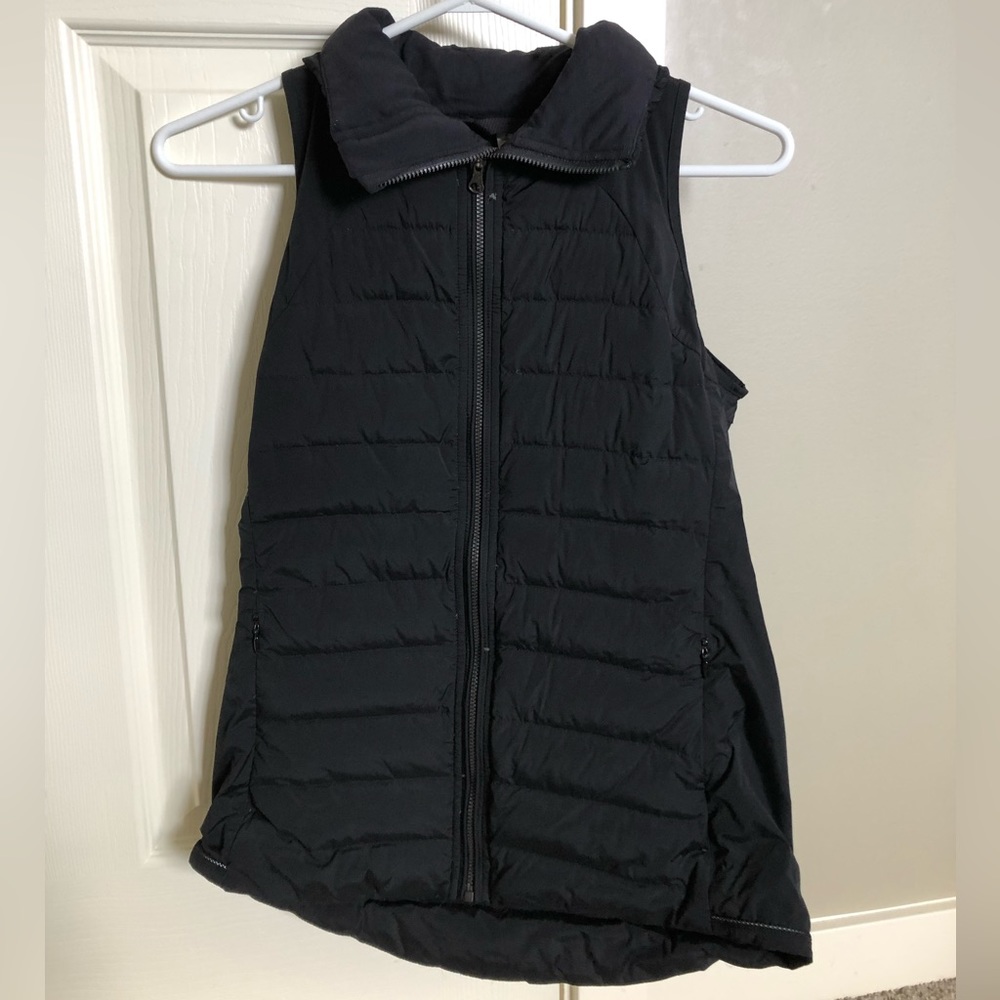 Lululemon black running vest size 6